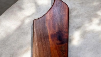 Rengas koka servēšanas dēlis 45.5x15x3 cm