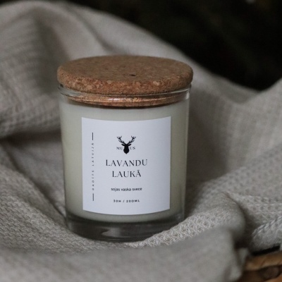Sojas vaska svece - Lavandu laukā (caurspīdīga)