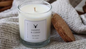 Sojas vaska svece - Jasmīns un ceriņi (caurspīdīga)