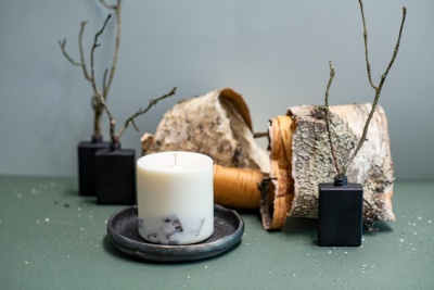 SOJAS VASKA SVECE (XL) AR BĒRZA AROMĀTU