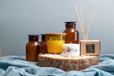 SOJAS VASKA SVECE  BEZ AROMĀTA (S)