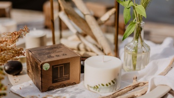 SOJAS VASKA SVECE AR CITRONZĀLES AROMĀTU (S)