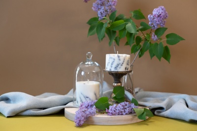 SOJAS VASKA SVECE AR LAVANDAS AROMĀTU (S)