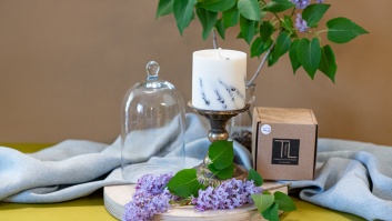 SOJAS VASKA SVECE AR LAVANDAS AROMĀTU (XL)