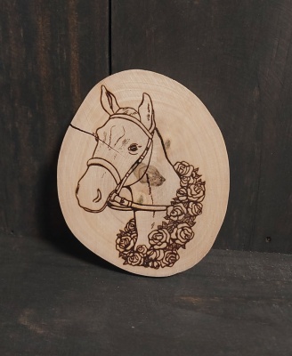 Magnēts ar zirga attēlu