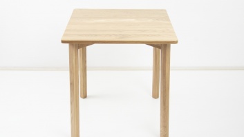 Ozola koka galds eļļots 700x700x750mm