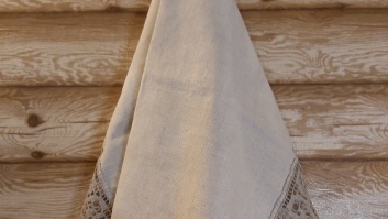 Lina dvielis 45x70cm (mežģīne – pelēkas sirsniņas)